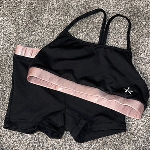 Selling Rose Gold set from Rebel Athletic